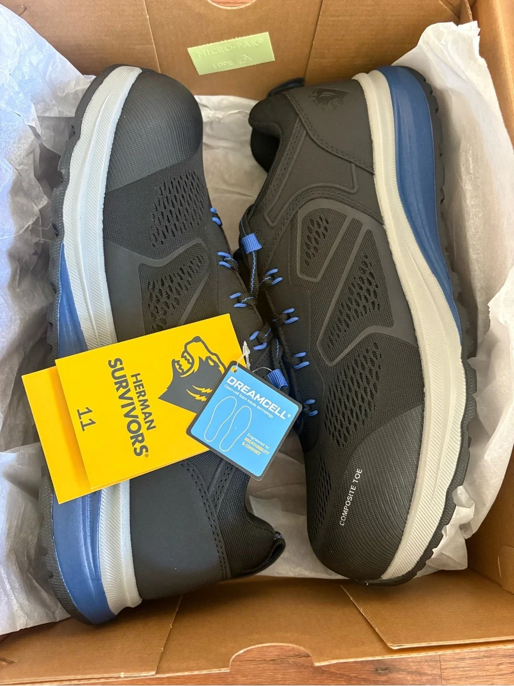 Herman Survivors Cassle Mens Size 11 Composite Toe Sneaker New In Box